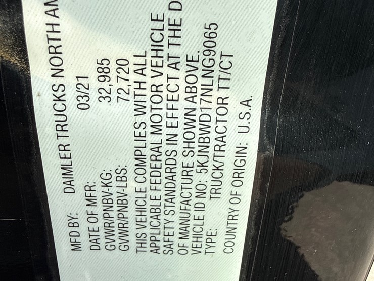 2022-western-star-49x-image-54