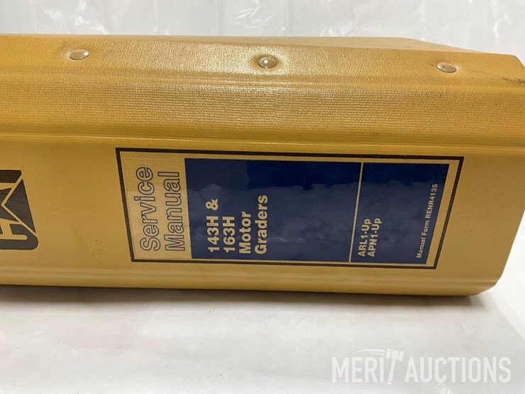 caterpillar-143h-image-7