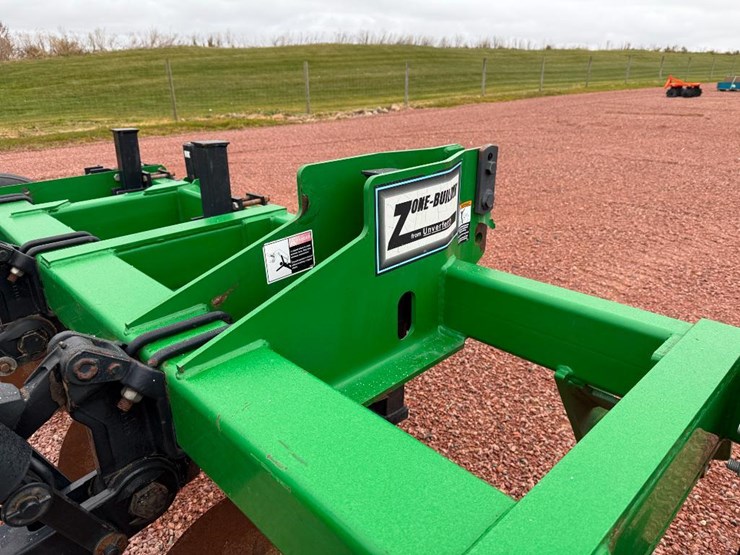 unverferth-zonebuilder-130-image-20