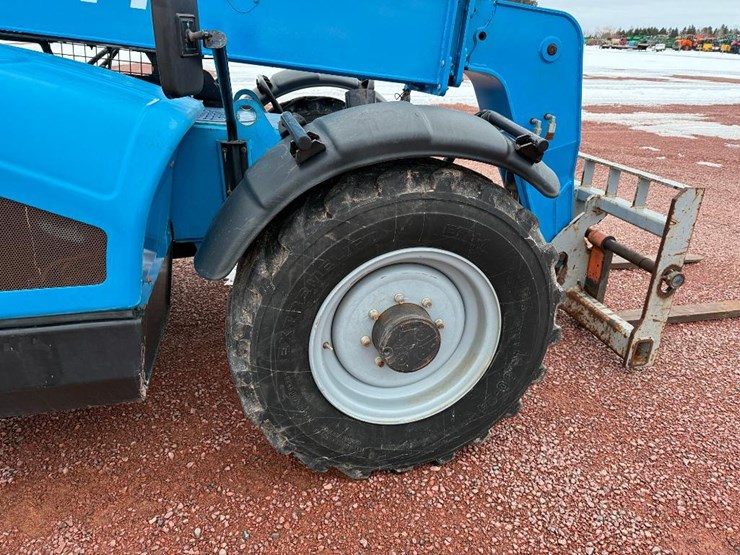 2016-genie-gth844-image-18