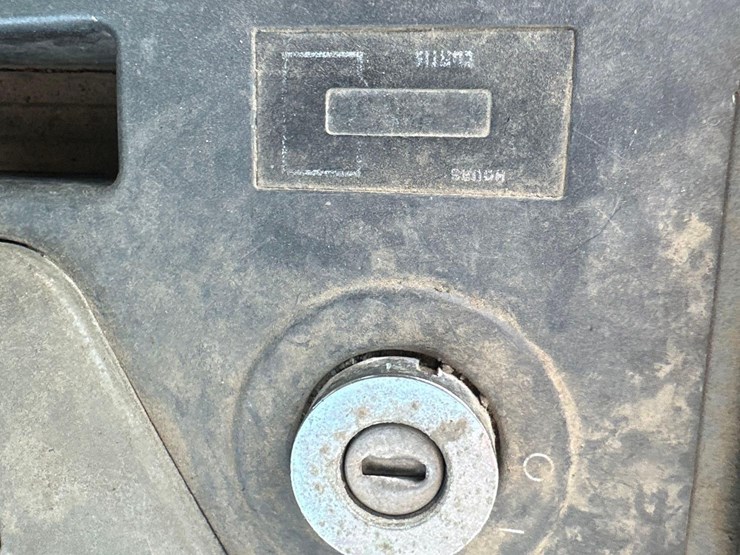 2013-doosan-dx225-lc-image-14