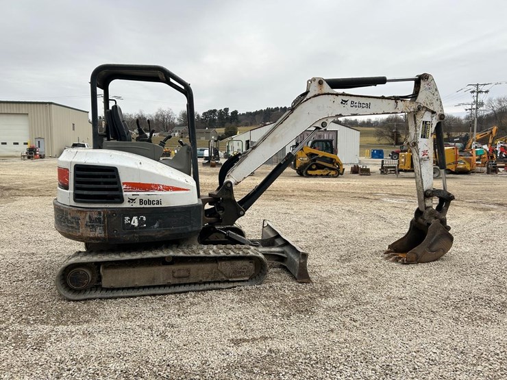 2015-bobcat-e42-image-5