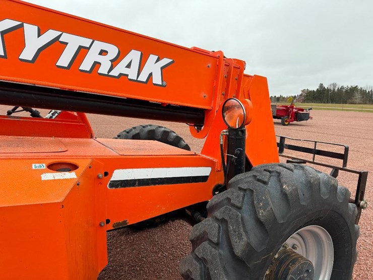 2006-sky-trak-8042-image-14