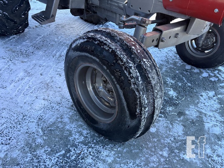 massey-ferguson-1085-image-4