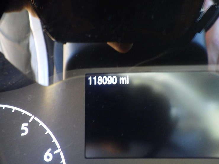 2019-ford-transit-connect-image-13