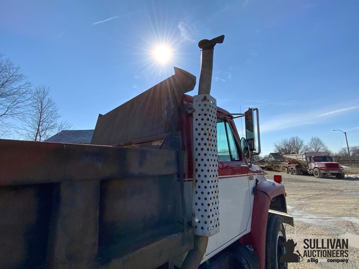 1987-international-7-image-19