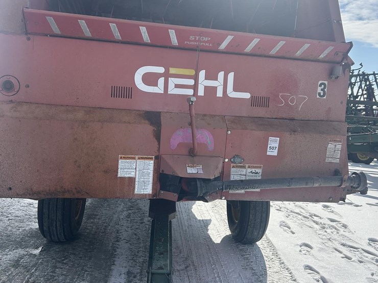 2024-gehl-980-image-8