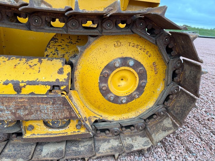 deere-450j-lt-image-9