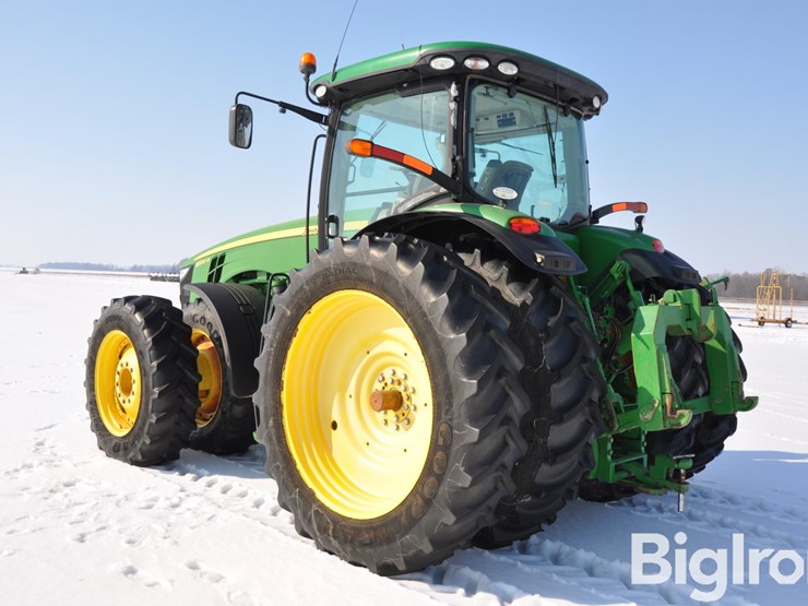 2015-john-deere-8320r-image-7
