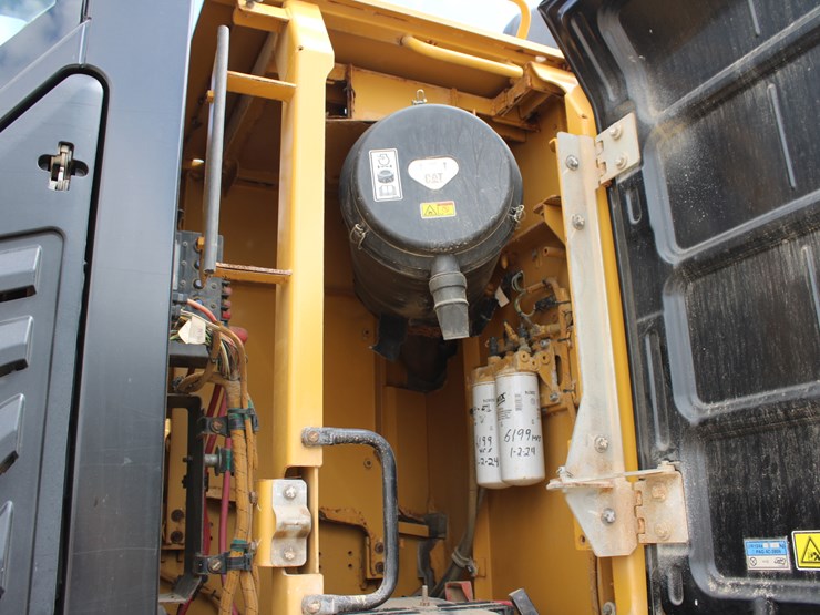 caterpillar-336fl-image-18