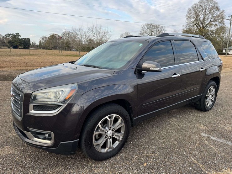 2016-gmc-acadia-slt-image-1
