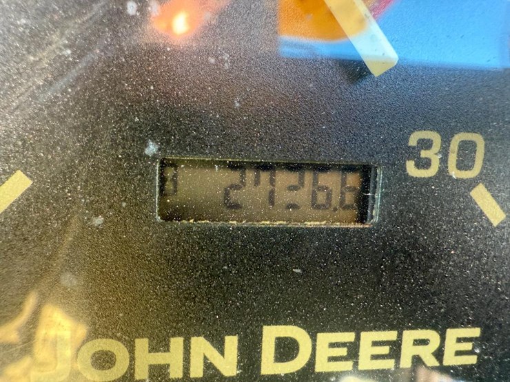 john-deere-110-image-57