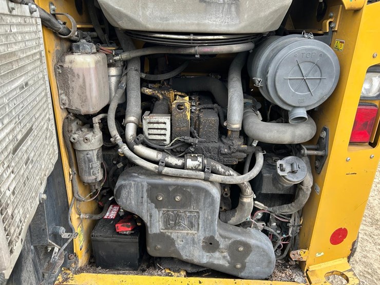 caterpillar-259d-image-14