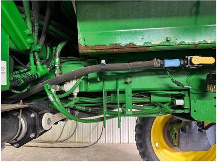 2004-john-deere-4710-image-83