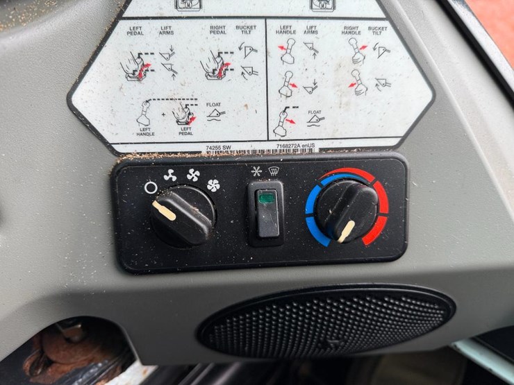 bobcat-s590-image-28