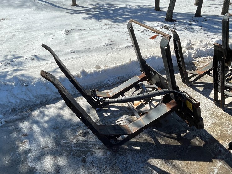 #171-•-boss-quick-cube-skid-steer-mount-salt-spreader-(1)-attachment-&-(4)-cubes-image-3