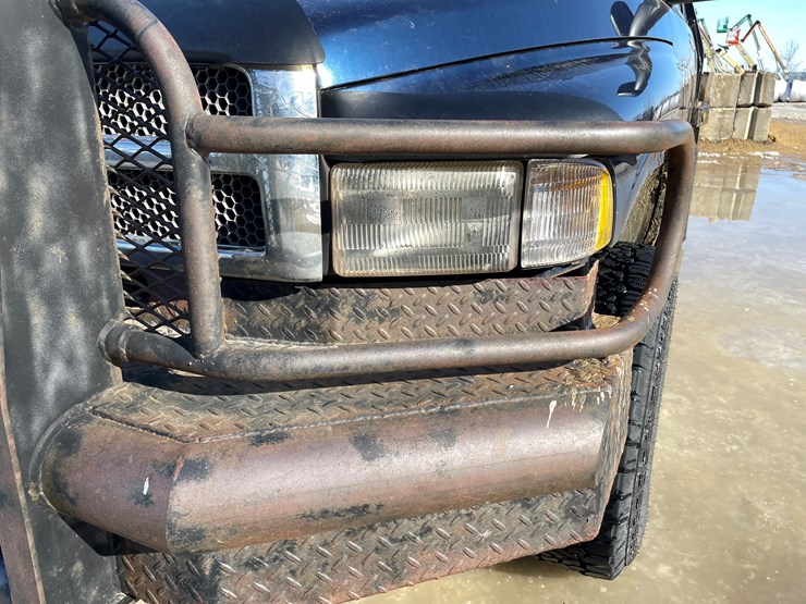 2001-dodge-ram-2500-image-12