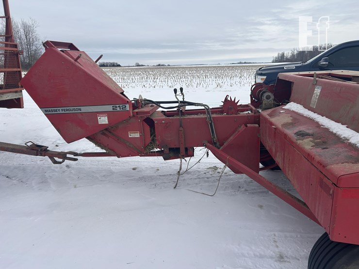 massey-ferguson-228-image-4