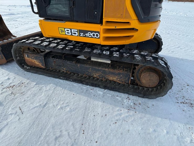 jcb-85z-1-image-6