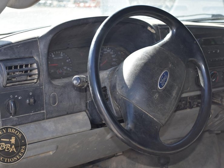 2006-ford-f450-image-22