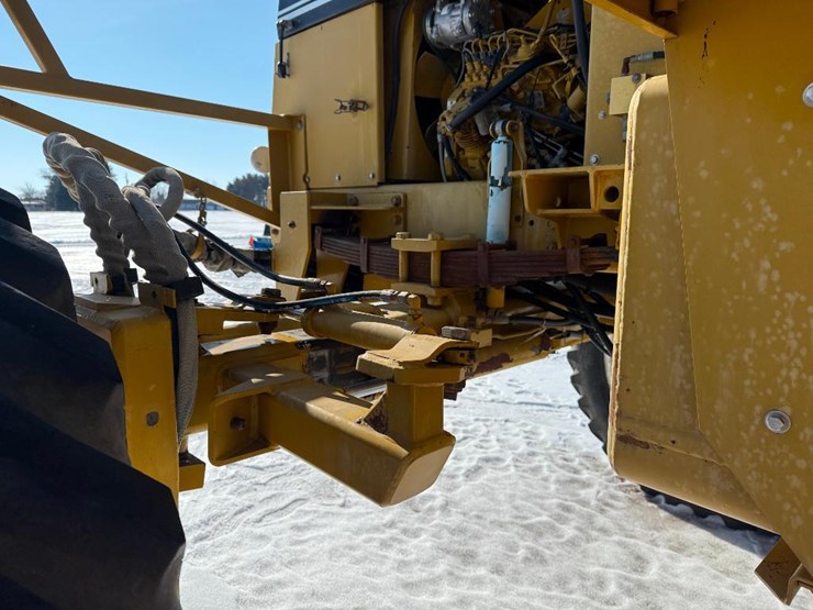 ag-chem-rogator-854-image-15