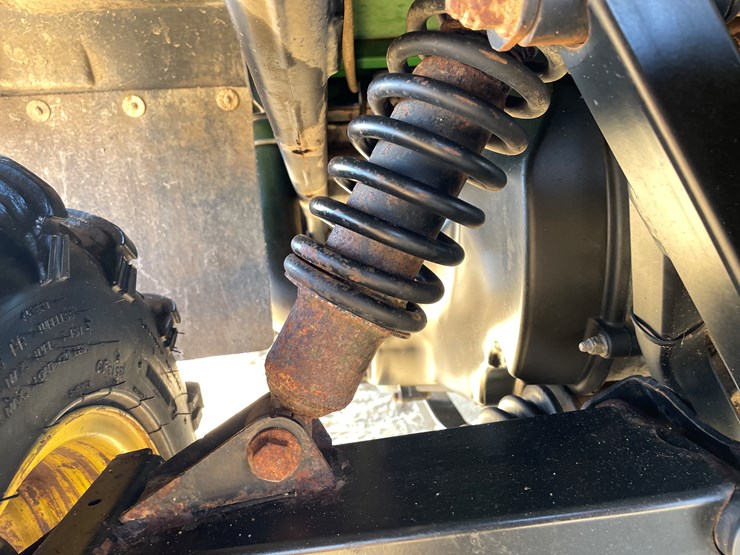 2009-john-deere-gator-image-37