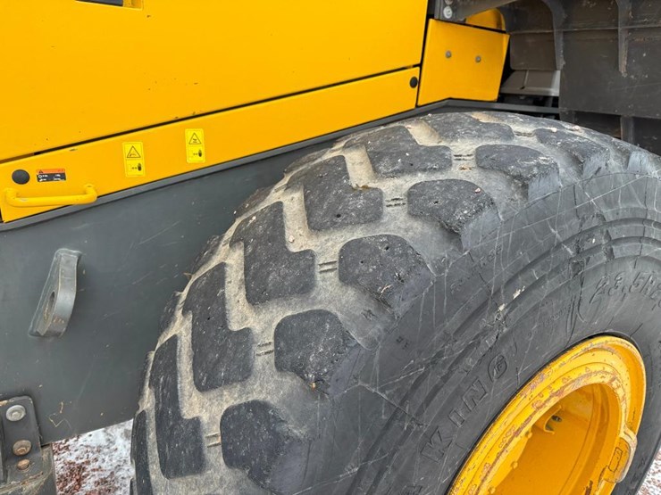 2015-sdlg-lg958l-image-8