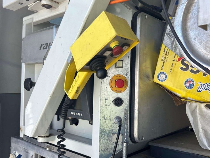 2015-ford-transit-image-37