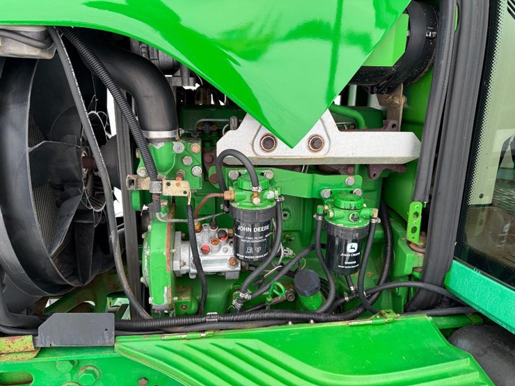 john-deere-6420-image-30