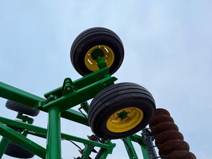 john-deere-2620-image-11