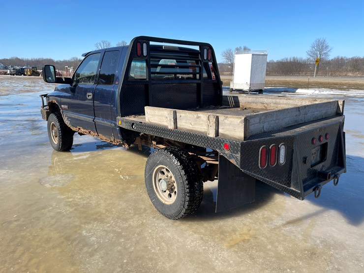 2001-dodge-ram-2500-image-7