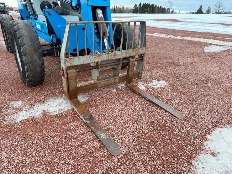 2006-deere-tires-image-25