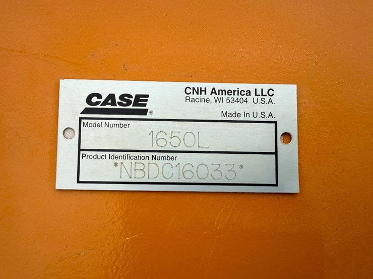 2011-case-1650l-xlt-image-66