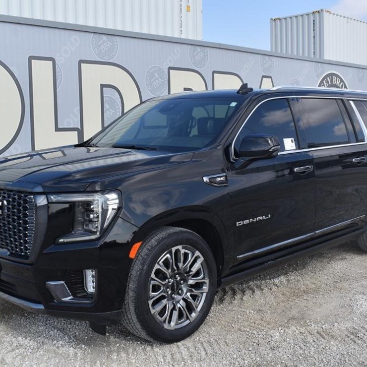 2023 GMC YUKON DENALI