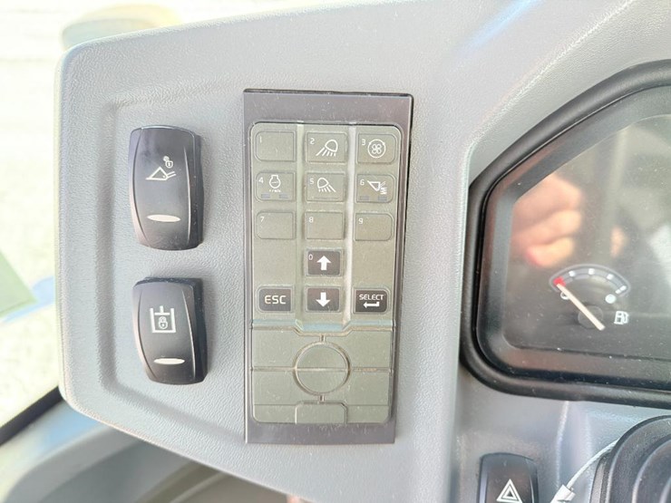 2016-volvo-l35g-image-53