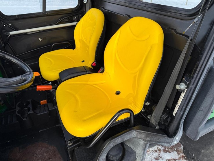 #143-•-lot-143-image-24