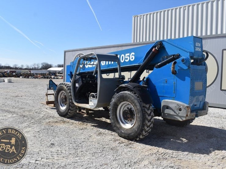 2007-genie-gth1056-image-4