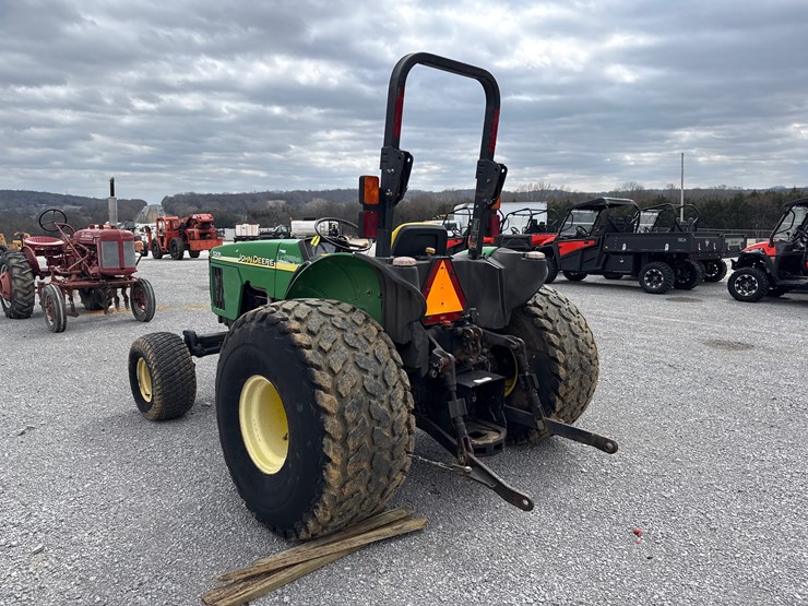 john-deere-5205-image-4