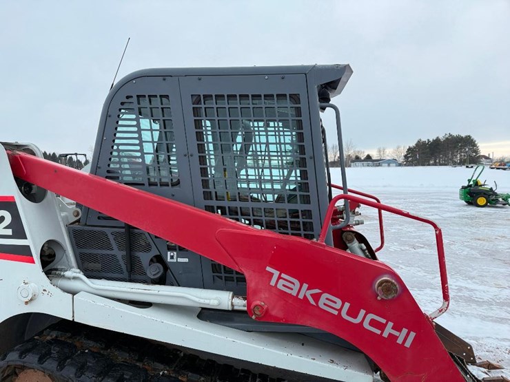 takeuchi-tl12-image-26