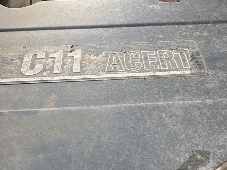 2005-kenworth-t300-image-27