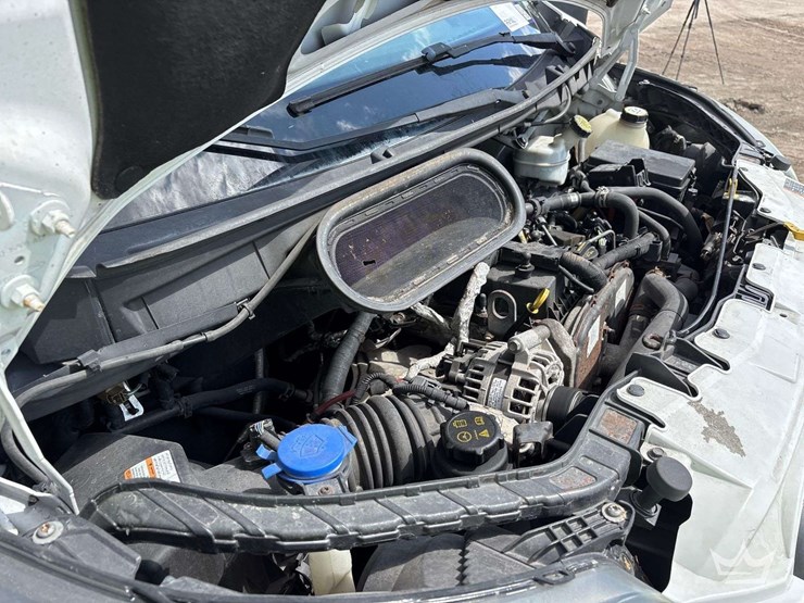 2015-ford-transit-image-9