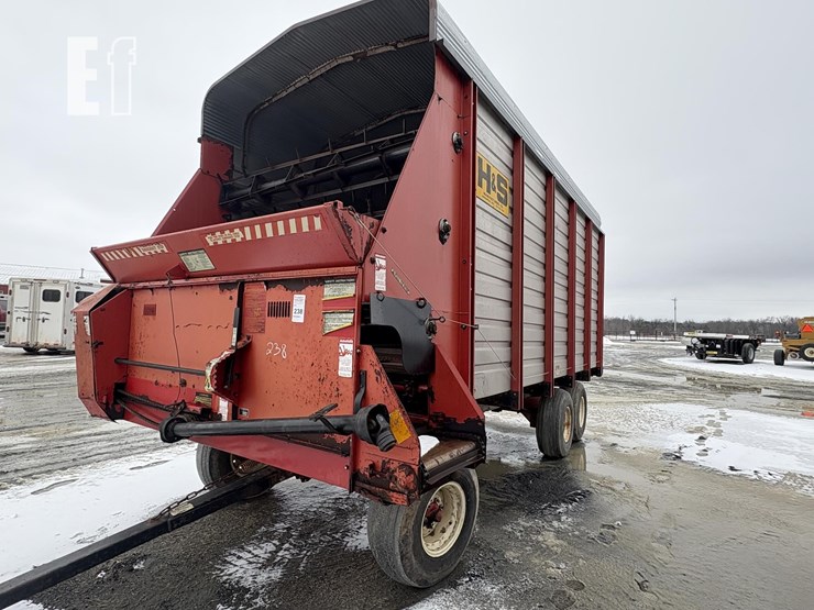 h-&-s-fb7416-image-2