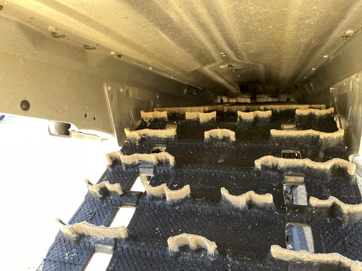 #203-•-2022-ski-doo-renegade-sport-600-efi-snowmobile-(sells-with-bill-of-sale-only)-image-34