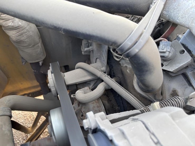 2000-yale-2000-image-33