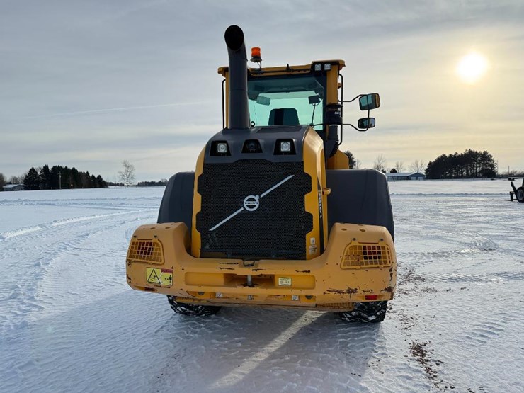 2015-volvo-l90g-image-5