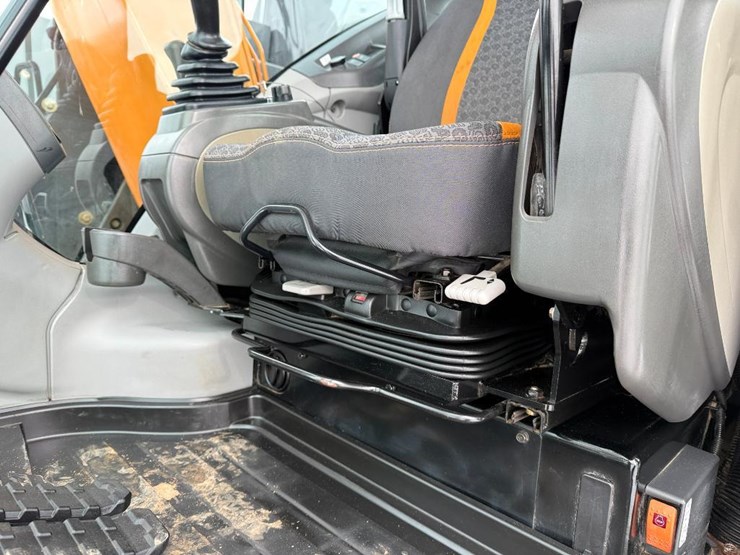 case-cx145dsr-image-53