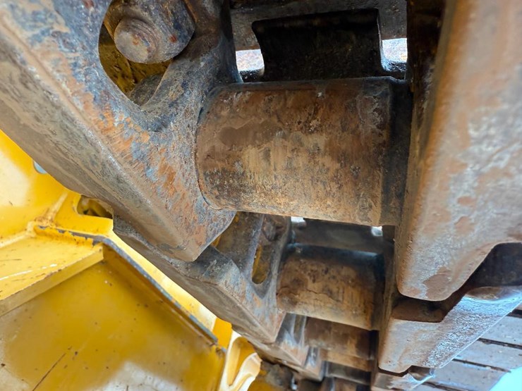 deere-650k-xlt-image-13