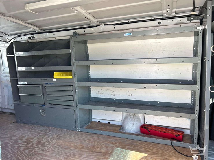 2008-ford-cargo-image-28