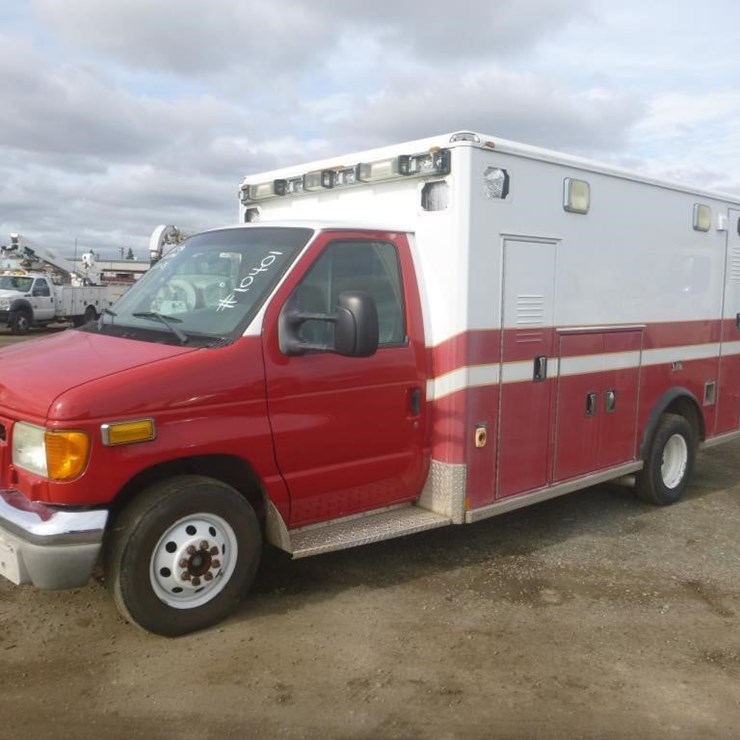 2005 FORD E450