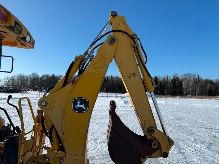 john-deere-110-image-21